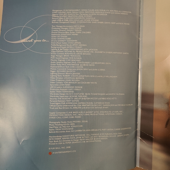 Carrie Underwood 2008 Carnival Ride Tour Book - Picture 7 of 11